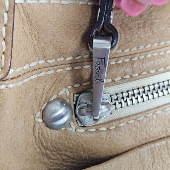 Vintage Fossil Tan Leather Shoulder Bag w/ Key – Classic Y2K Project Tote ZB2678 - Picture 7 of 16